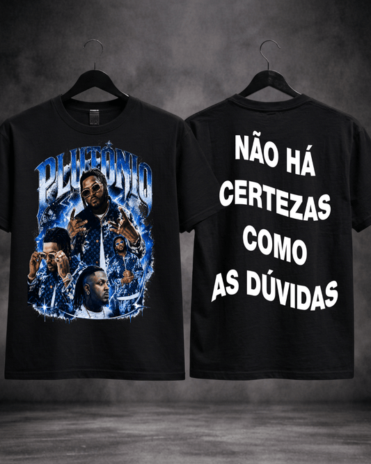 T-shirt Plutónio Não Há Certezas preta - detalhe frente e costas - SuDrops