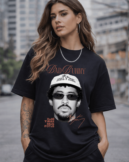 T-shirt Bad Bunny Edição Limitada preta com estampa frontal - SuDrops
