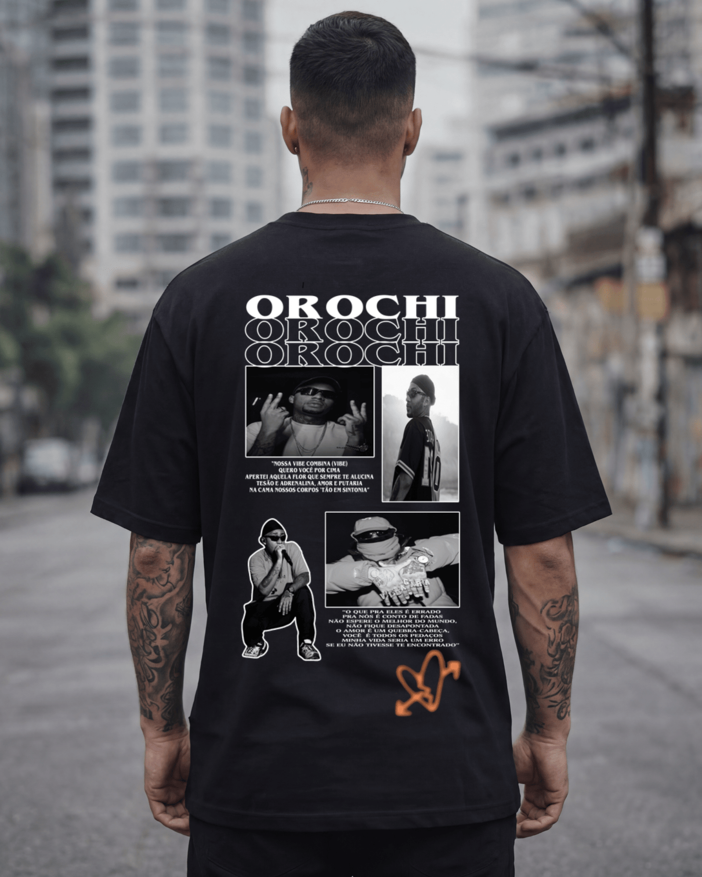 T-shirt Orochi Edição de Fã preta frente e costas - SuDrops