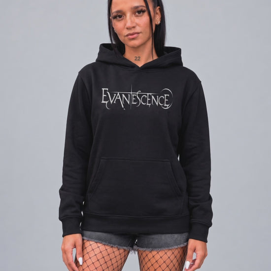 Hoodie Evanescence Whisper preto - vídeo frente e costas em modelo - Sudrops