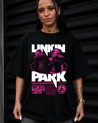 T-shirt Linkin Park Neon From Zero Edition preta em modelo feminino - SuDrops