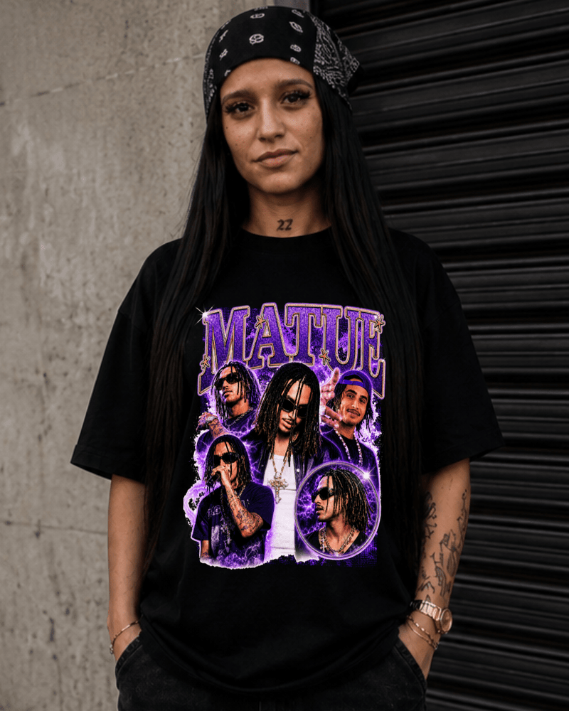 T-shirt Matuê Bootleg Roxa preta com estampa frontal - Sudrops