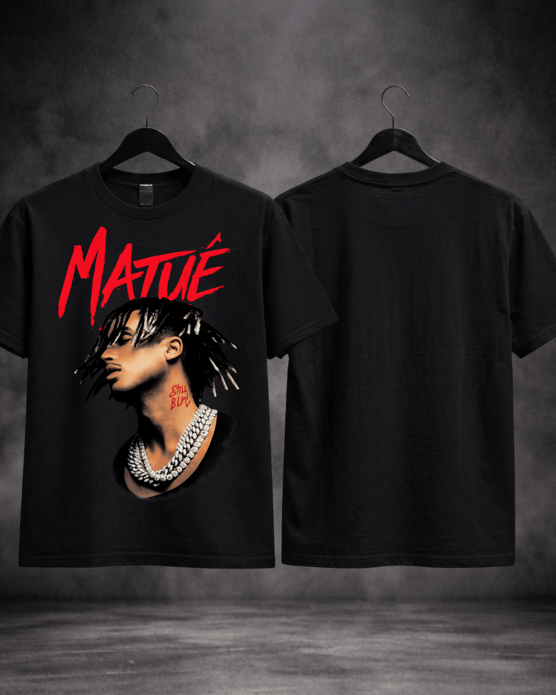 T-shirt Matuê Still Luv preta - detalhe da estampa - SuDrops